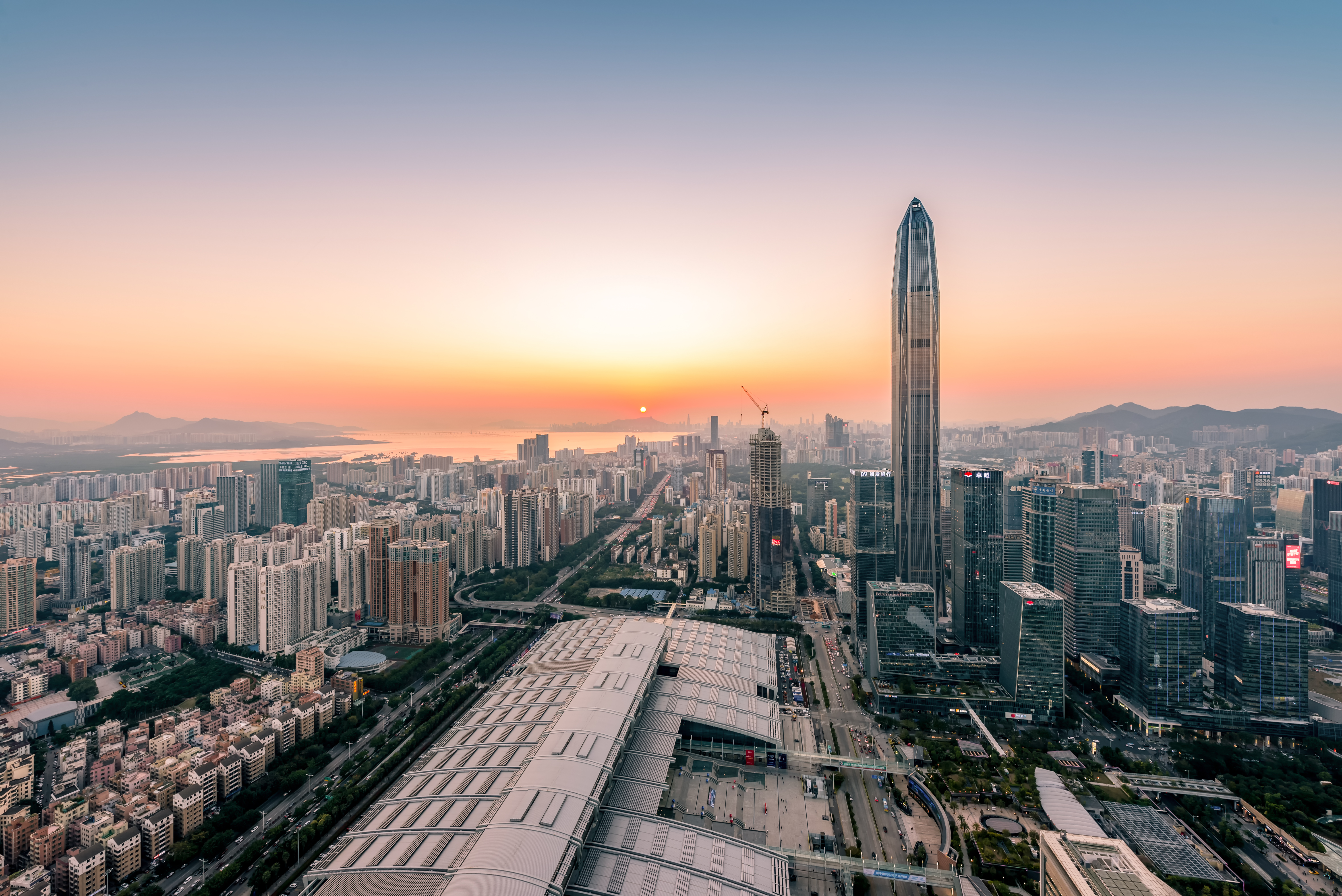 深圳商报 | 凯发网站·(中国)集团董事长兼CEO陈宁： 推动深港创新企业合作